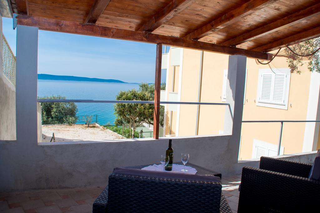 Vila Tatinja Трогир Екстериор снимка