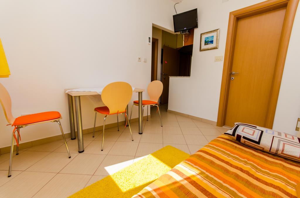 Vila Tatinja Трогир Екстериор снимка