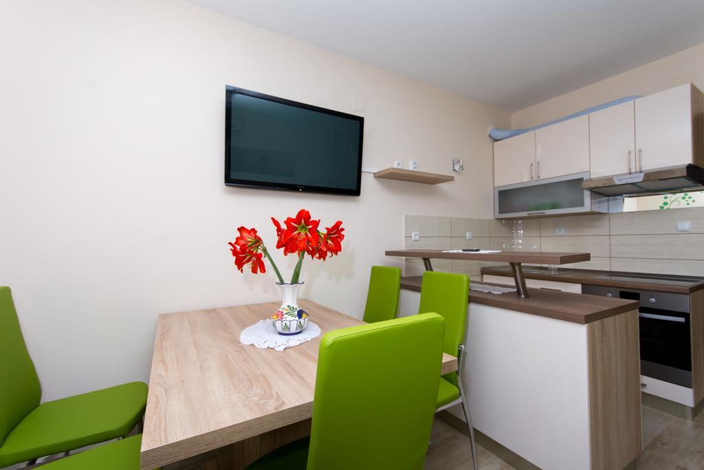 Vila Tatinja Трогир Екстериор снимка