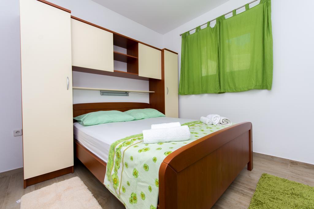 Vila Tatinja Трогир Екстериор снимка