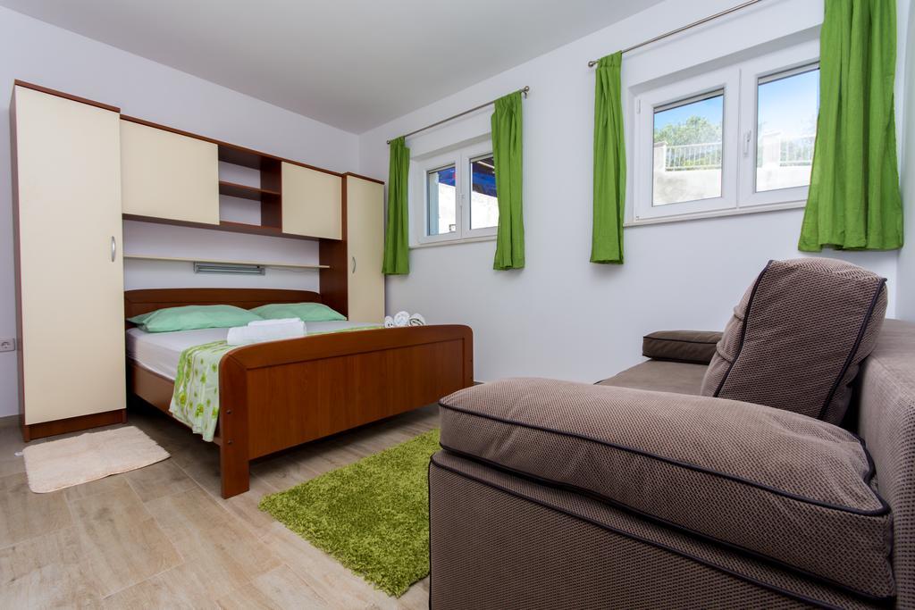 Vila Tatinja Трогир Екстериор снимка