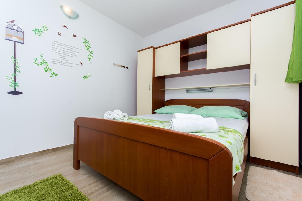 Vila Tatinja Трогир Екстериор снимка